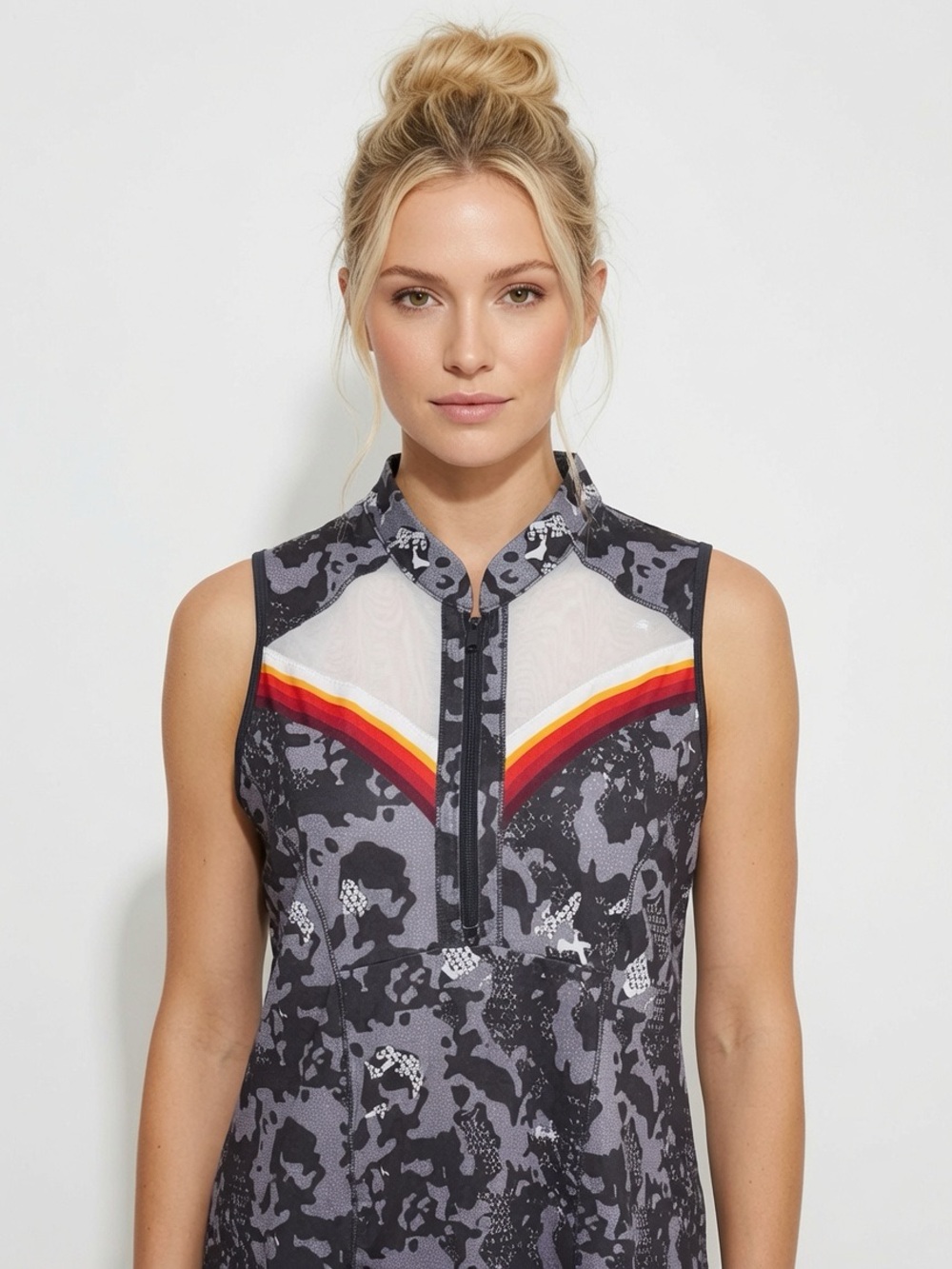 Lucky In Love Sleeveless Grey Camo Zip-Front Top with Sunset Stripe XL